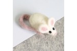 Hawthorn Handmade - Mini Needle Felting Kit - White Mouse Brooch