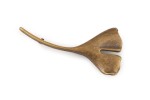 HiyaHiya Shawl Pin - Brass Gingko Leaf