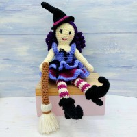 Wee Woolly Wonderfuls Willow the Witch in Stylecraft Special Chunky (leaflet)