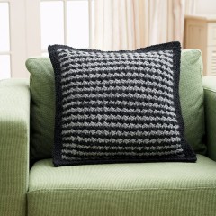 Bernat - Houndstooth Pillow in Roving (downloadable PDF)