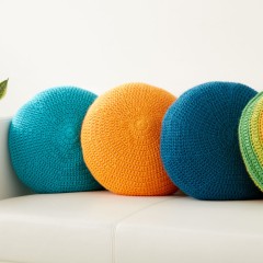 Caron - Full Circle Pillow in Simply Soft (downloadable PDF)