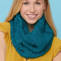 Caron - Twist 'N' Shout Cowl in Simply Soft Party (downloadable PDF)