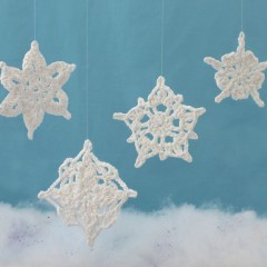 Sugar 'n Cream - Assorted Snowflakes in Solids (downloadable PDF)