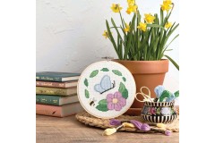 Anchor - In The Garden Collection - Butterfly (Cross Stitch Kit)