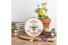 Anchor - In The Garden Collection - Bee (Cross Stitch Kit)