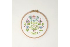 My Embroidery - Daisy May (Embroidery Kit)