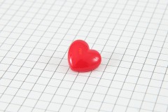 Drops Heart Shaped, Plastic Button, Red, 15mm
