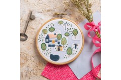 Hawthorn Handmade - Contemporary Mini Embroidery Kit - Village Cottage