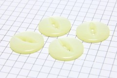 Round Fisheye Buttons, Pearlescent Cream, 18.75mm (pack of 4)