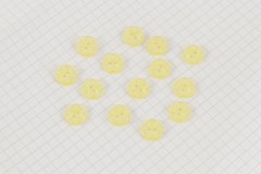 Round Flower Effect Buttons, Pearlescent Yellow, 11.25mm (pack of 14)