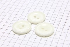 Round Rimmed Buttons, Pearlescent White, 17.5mm (pack of 3)