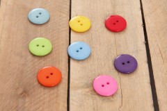 Attic24 - Rainbow Buttons (Pack of 8)