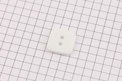 King Cole BT472 - 'Cottonsoft' - Square Button, Plastic, 2 Hole, White, 30 ligne, 19mm