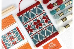Oh Sew Bootiful - Christmas Jumper (Bargello Kit)