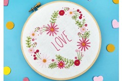 Oh Sew Bootiful - Floral Love Heart (Embroidery Kit)