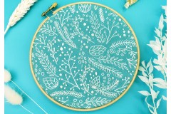 Oh Sew Bootiful - Frosty Foliage (Embroidery Kit)
